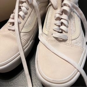 Vans old skool platform tonal floral sneaker.womens 9